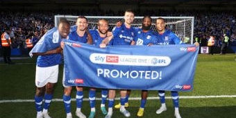 Klub Elkan Baggott Ipswich Town Resmi Promosi ke EFL Championship