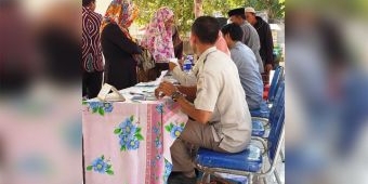 712 Warga Desa Batukerbuy Terima Sertifikat Tanah dari BPN Pamekasan