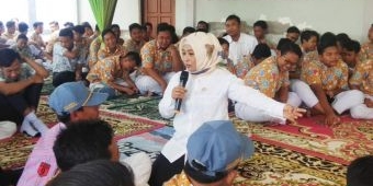 Sosialisasi P4GN di SMAN 1 Karangbinangun, Wabup Kartika Ajak Pelajar Jauhi Narkoba