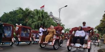 Ratusan Pengayuh di Ponorogo Terima Bantuan Becak Listrik, Plt Bupati: Kata Presiden, Jangan Dijual