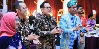 Pj Gubernur Adhy Ajak 19 Negara Peserta The 4th Summer School Nikmati Keindahan Jatim