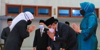 Gila! Angka Stunting-Pengangguran di Kota Pasuruan Lebihi Jatim, Ini Pesan Khofifah pada Gus Ipul