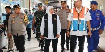 Khofifah dan Forkopimda Jatim Sidak Kesiapan 3 Pintu Masuk Jatim Layani Penumpang