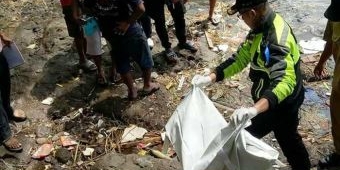 Mayat Bayi Ditemukan Mengapung di Sungai Kalisari Malang