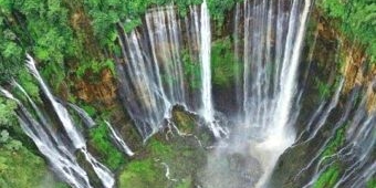 Tiket dan Pesona Air Terjun Tumpak Sewu Bulan Ini