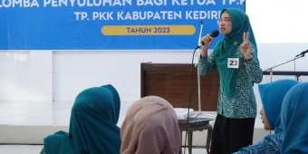 Dorong TP PKK Desa Aktif Sosialisasikan Program Pemkab Kediri Lewat Lomba Penyuluhan