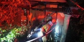 Rumah di Kanor Bojonegoro Ludes Terbakar, Diduga Dibakar Anak Kandung Pemilik