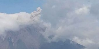 Gunung Semeru Kembali Semburkan Abu Vulkanik, Pos Pengamatan Tetapkan Status Siaga
