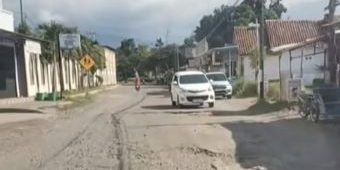 Proyek Tol Prosiwangi Picu Jalan di 2 Kecamatan Rusak Parah, Warga Probolinggo Ancam Demo
