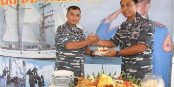 KRI Dewaruci Rayakan Hari Jadi ke-65