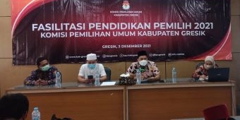 KPU Gresik Gandeng KWG Gelar Sosialisasi Partisipasi Pendidikan Pemilih