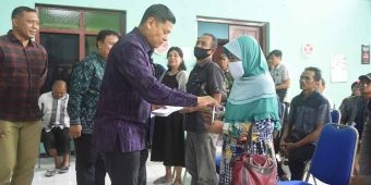 Wali Kota Kediri Salurkan Bantuan Pangan Non-Tunai Daerah