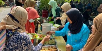 Cuma Bayar Rp3 ribu Tersedia Menu Lalapan Sampai Gule di Jumat Berkah Margorejo Surabaya