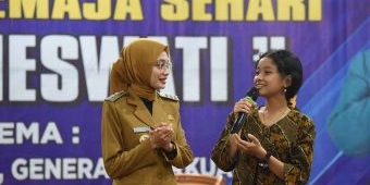 Dukung Indonesia Emas 2045, Wali Kota Kediri Buka Sekolah Remaja Sehari Prameswati