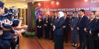 Direksi dan Komisaris Baru, Gubernur Khofifah Dorong Bank Jatim Jadi BPD Nomor 1 di Indonesia