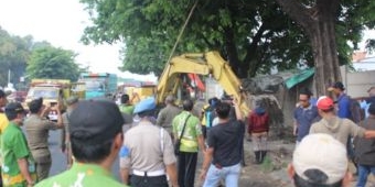 Dibongkar Petugas Gabungan, Pemilik Lapak di Apollo Pasuruan Pasrah