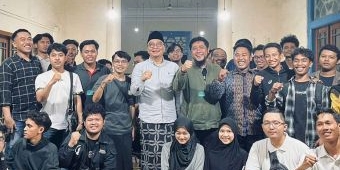 Ngopi Bareng BEM se-Gresik, Alif Ajak Diskusi soal Pengangguran