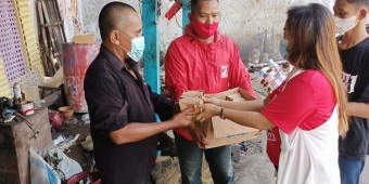 Peduli Warga Terdampak Covid-19, PSI Tuban Bagikan Rice Box Tiap Hari