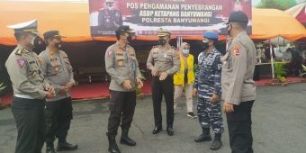 ​Dirregident Korlantas Polri Kunjungi Pos Pengamanan Penyeberangan ASDP Ketapang