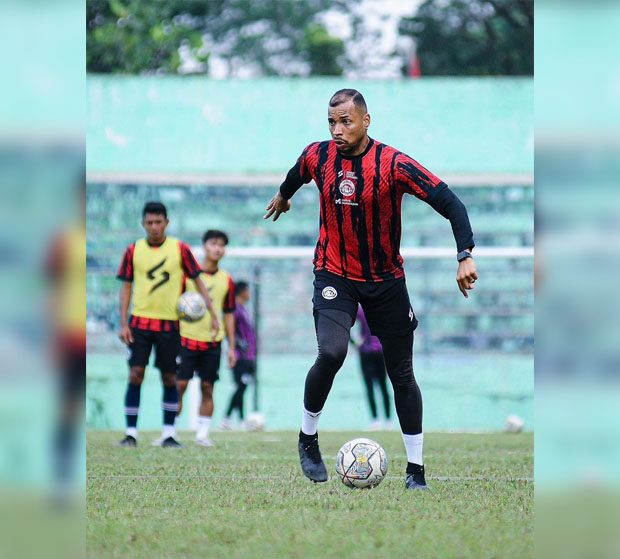 Penyerang Arema FC, Gustavo Almeida dos Santos.