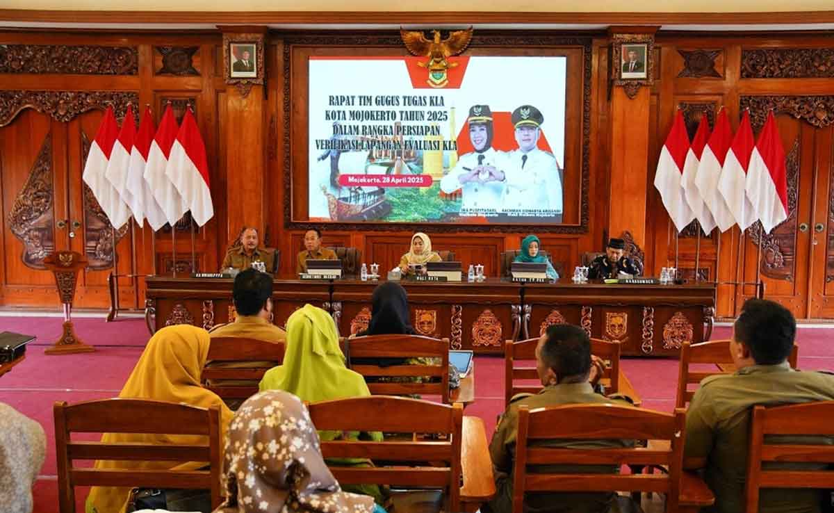 Ikhtiar Menuju Indonesia Emas 2045, Ning Ita Tekankan Esensi Kota Layak Anak