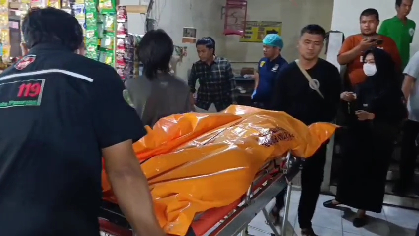 Pria asal Surabaya Meninggal Mendadak di Pasar Kebonagung Kota Pasuruan, Diduga Usai Minum Obat