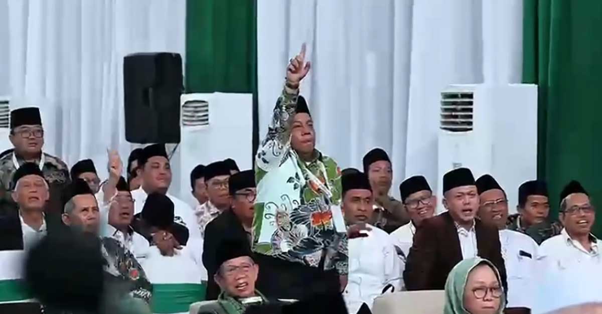 pengasuh-ponpes-lirboyo-sesalkan-keributan-di-munas-konbes-nu-2026