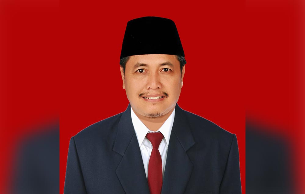 Dr. Romadlon Sukardi, M.M.