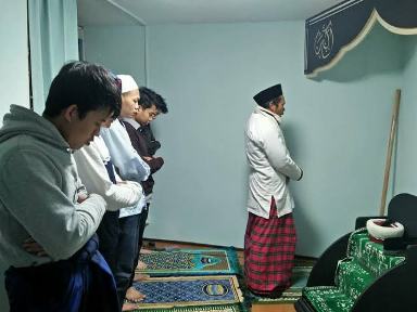 NU Jepang Dirikan Tiga Masjid, Suara Adzan-Sholawat Campur Suara Musik Night Club di Kabukicho 