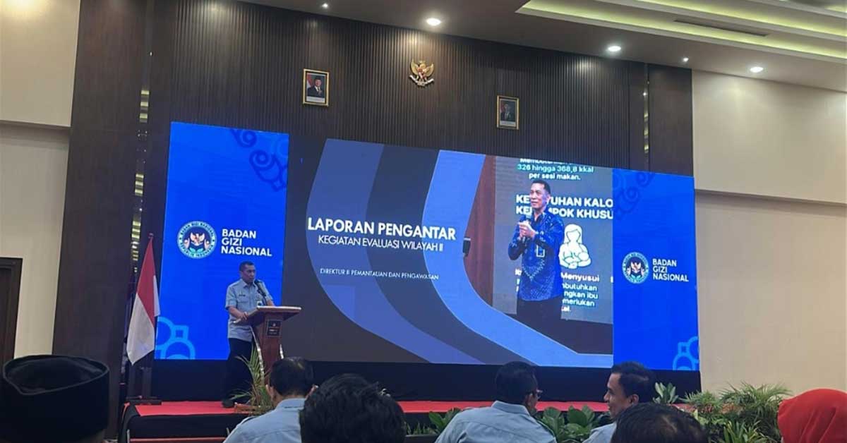 Rapat evaluasi bersama Deputi Bidang Pemantauan dan Pengawasan BGN di Pamekasan.