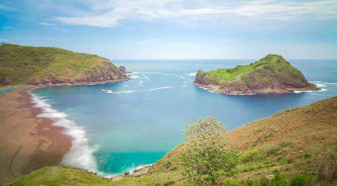 Pantai Pahyangan Jember.