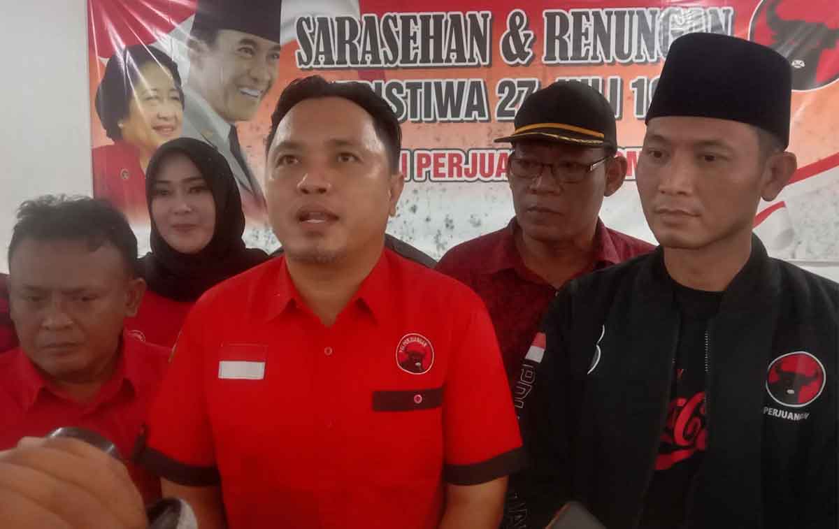 Sekretaris DPC PDIP Jombang, Donny Anggun.