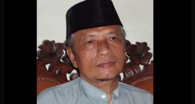 KH Abdurrahman Utsman.