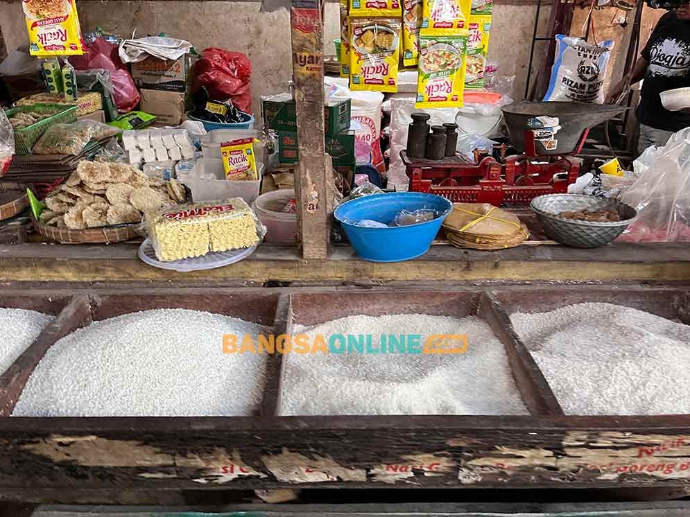 Harga pangan di Aceh hari ini cenderung stabil. Foto: Sulthon/BANGSAONLINE.