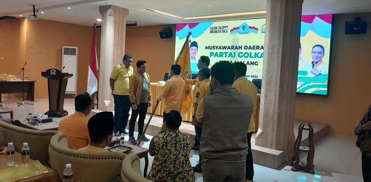 Penetapan Joko Prihatin sebagai Ketua DPD Golkar Kota Malang. 