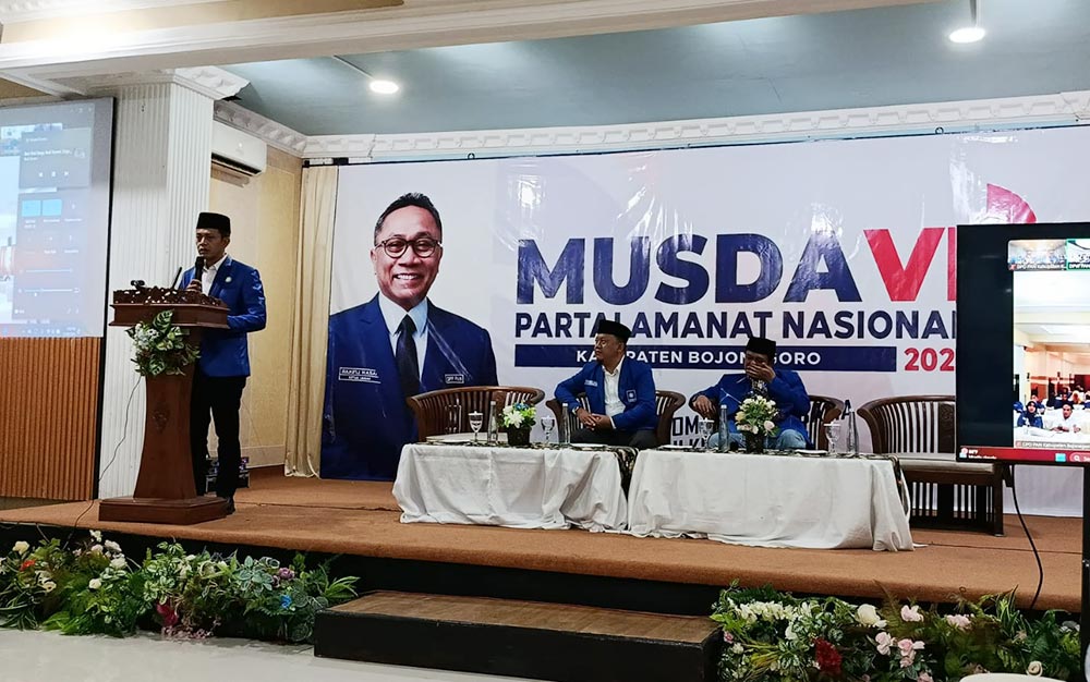 DPD PAN Bojonegoro, Lasuri, memberikan arahan dalam Musda VI.
