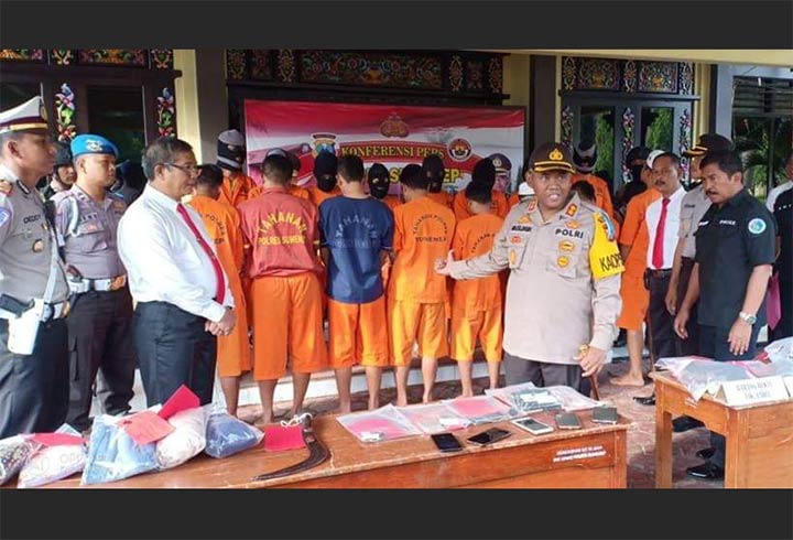 Para tahanan Polres Sumenep saat dirilis dalam Anev Tahun 2018.