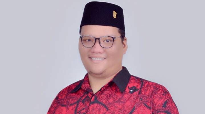 Drummer Ruang Band Lolos ke Parlemen