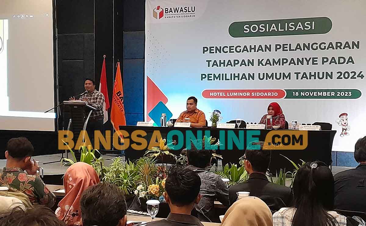 Sosialisasi pencegahan pelanggaran kampanye Pemilu 2024 yang digelar Bawaslu Sidoarjo. Foto: MUSTAIN/BANGSAONLINE
