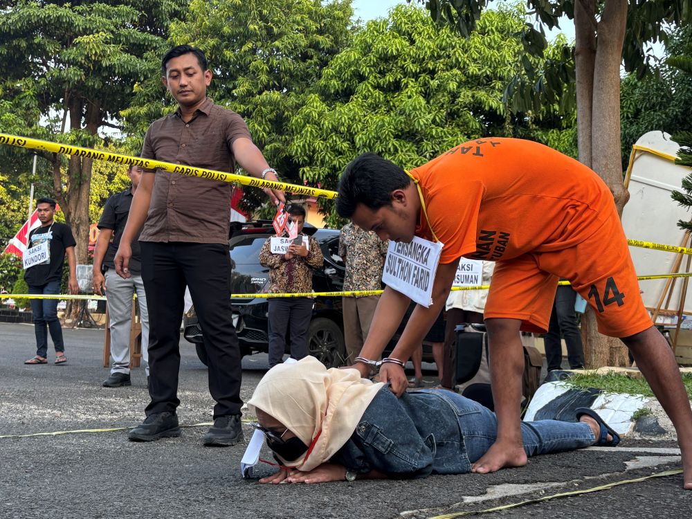 38 Adegan Diperagakan dalam Rekonstruksi Pembunuhan Wanita di Pematang Sawah Singgahan Tuban