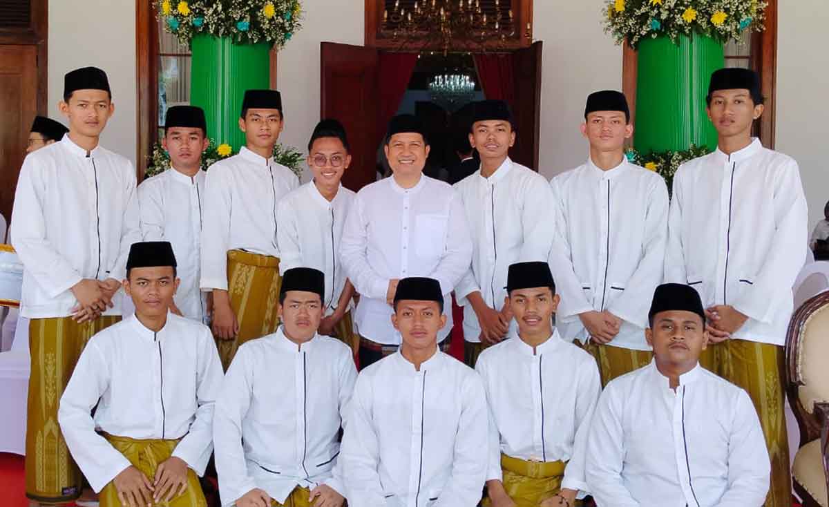 Perayaan Hari Santri Nasional 2024 di Pondok Pesantren An-Nur 2, Malang.