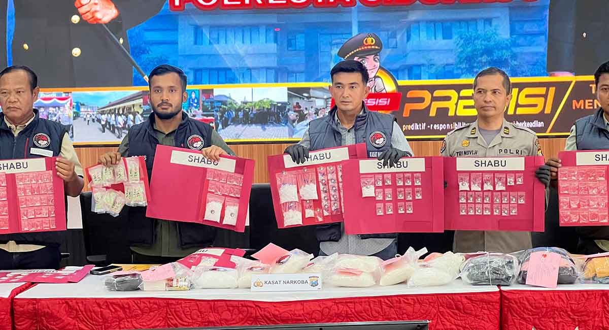 Polresta Sidoarjo Ungkap 65 Kasus Narkoba, 76 Tersangka Diamankan