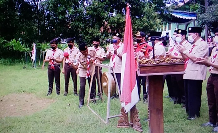 Kwarcab Sumenep gelar Smart Scout Camp 2021 di halaman utama Bumi Perkemahan SMAN 1 Batuan, Sabtu (25/12/21) kemarin.