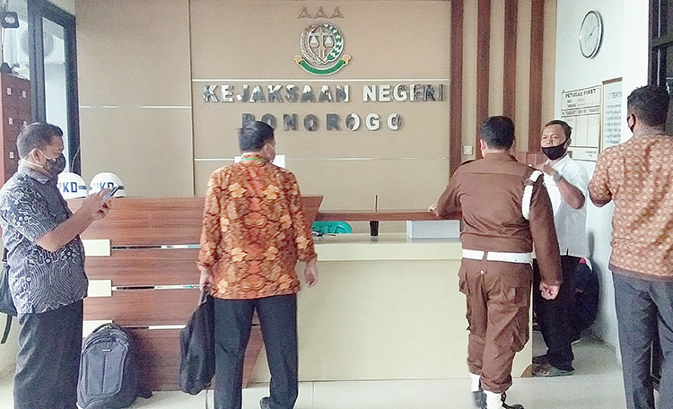 Kasus BKSM Terus Berlanjut, Kejaksaan Negeri Ponorogo Periksa Sejumlah Kepala SMP
