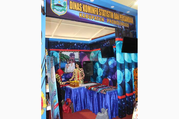 Stand pameran oroduk KIM milik Diskominfo Kabupaten Probolinggo.