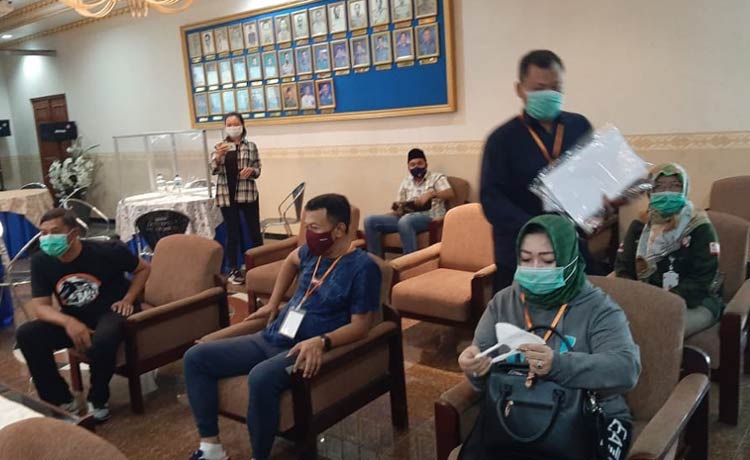 Tes Jasmani Paslon Sugiri Sancoko-Lisdyarita Berjalan Lancar