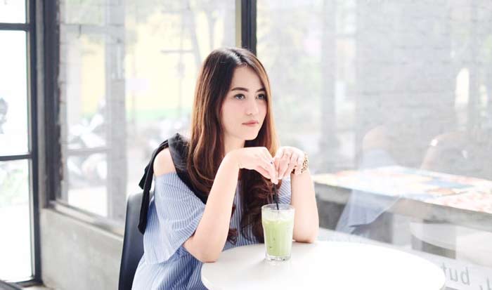 Almira Adelia Damayanti.