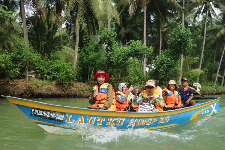 Harga Tiket Sungai Maron, Wisata Susur Sungai di Pacitan. Foto: Ist