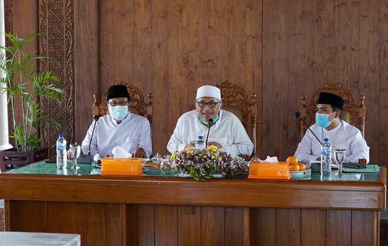 Gus Idris menghadiri pemaparan perangkat daerah di Pendopo Surga Surgi Kota Pasuruan, pada Jum’at (12/03/2021) kemarin. 
