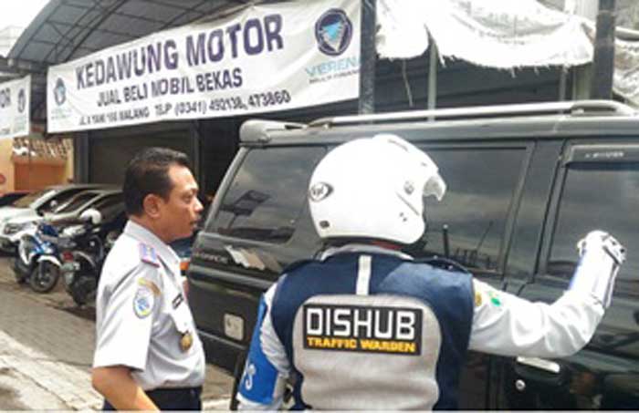 Operasi Penertiban Trotoar, Dishub Tindak Kendaraan Melanggar